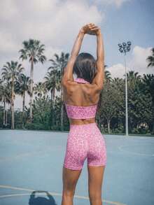 1 Set Women's Seamless Leopard Print Sports Set, Halter Neck Top And High Waist Tight Shorts, Soft Comfortable Fit Pink Summer - Pink - View 5
