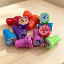 24件海洋生物圖案印章，多款海洋主題印章，適用於卡片製作與教室活動，派對小禮、禮物及創意手工用品 - 彩色 - 查看 2