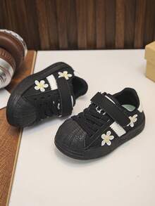 Black & White Infant Shell Head Sports Shoes - Non-Slip Soft Sole - Black - View 4
