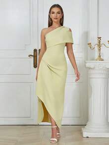 Gaun Elegan Berwarna Polos dengan Satu Bahu Asimetris - Hijau - View 3