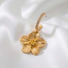 1 Pair Textured Floral Pendant Earrings, Elegant And Charming Ear Accessories Suitable For Weddings, Parties, Engagements, And Holiday Wear - Gold - View 3