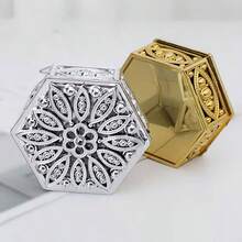 12pcs Mini Gold/Silver Hollow Plastic Gift Boxes, Wedding Candy Boxes, Creative Souvenir Candy Boxes, Wedding Favors - Multicolor - View 7