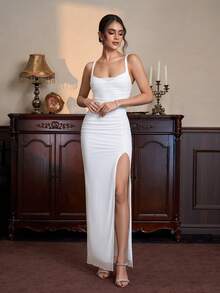 PARTHEA Gaun Maxi Wanita Elegan Putih dengan Tali Bahu Tipis, Leher Persegi, Detail Kerut, Belahan Tinggi, Gaun Pesta Malam Panjang yang Pas di Badan - Putih - View 3