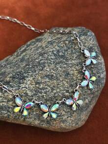 1pc American Western Colorful Gemstone Butterfly Necklace, Distressed Silver Rectangular Chain, Vintage Style Girl Collarbone Necklace - Necklace - View 12
