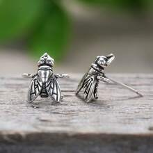 Halloween Realistic Fly Stud Earrings For Women, Insect Vintage-Style Jewelry With 3D Texture - E4963 Antique Silver - View 3