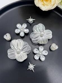 8pcs Pearl Flower Shoe Charms DIY Detachable Shoe Decorations ABS Rhinestone Shoe Accessories Suitable For Wooden Clogs Women Sandals Slippers Beach Shoes, Holiday Gift - Silver - View 6