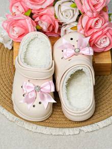 HOEASE Sandal Dalam Ruangan Musim Dingin Anak Perempuan, Berlapisan Bulu Halus, Sol Lembut EVA, Desain Slip-On, Cocok untuk Cuaca Dingin, Hadiah Ideal untuk Halloween dan Natal - Krem - View 2