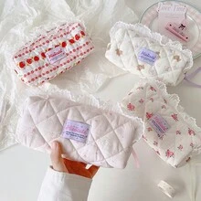 Ins韓系可愛兔子與草莓印花熊蕾絲飾邊化妝包 文具收納袋 便攜式女款化妝包 - 彩色 - 查看 9