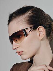 Noxbound Large Frame Futuristic Y2K Glasses, Rhinestone Decor, Oversized Wrap, For Music Festival, Summer Beach, Travel, Preppy Back To School - Gradient Tea - View 5