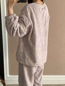 Cartoon Dog Embroidery Flannel Pajama Set, Long Sleeve Top & Wide Leg Pants Loungewear, Winter Clothes For Women, Cozy Warm Sleepwear,Outfit Vacation - Mauve Purple - View 2