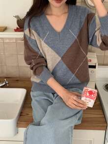 Women's V Neck Argyle Plaid Knit Sweater Color Block Long Sleeve Preppy Pullover Top - Grey - View 6
