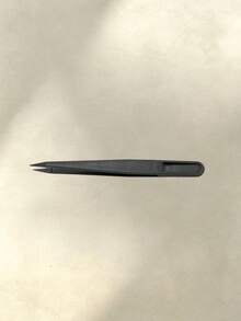 1件金色五角星臉部貼紙，舞台妝容亮片星形貼紙，自黏免膠眼妝水鑽裝飾，音樂節派對表演妝容美甲通用，亮片星形貼紙，打造清透氛圍妝容造型 - 銀色 - 查看 3