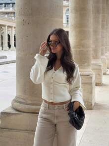 Women's Autumn/Winter Beige V-Neck Front Button Loose Sleeve Knitted Cardigan Waist-Defining Slimming Gentle Style Sweater Cardigan - Apricot - View 9
