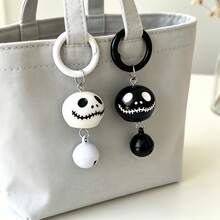 3PCS Halloween 3D Skull Keychain Resin Bell Prank Funny Skull Bag Pendant Accessory Holiday Party Gift - Multicolor - View 2