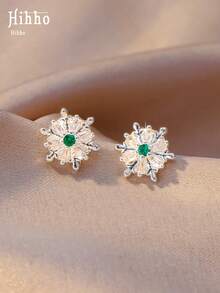 Hihho 1 par de pendientes de botón estilo delicado y suave con diseño de copo de nieve & flor, adecuados para el uso diario, citas y reuniones de mujeres - pendientes - Ver 3