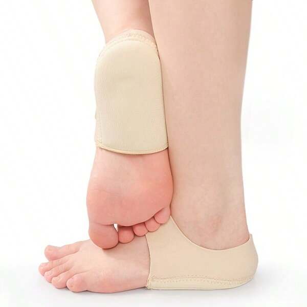 Protections de talon en silicone réutilisables, semelles en silicone auto-adhésives absorbant les chocs et soulageant la pression pour le sport et la fitness, coussin de talon pour la protection de la peau sèche, protection de talon confortable avec sangle réglable