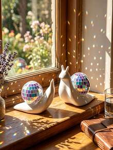1 Set Disco Snail Decor And Light Catcher – Indoor/Outdoor Window Decoration, Refractive Tabletop Ornament, Creative Home Decor - A - View 2