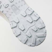 The North Face Men Climbing Shoes - 灰色 - 查看 8
