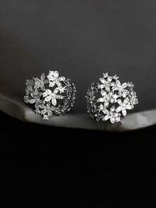 1 Pair Fashion Cubic Zirconia Flower Copper Hoop Earrings Suitable For Women's Daily Wear And Gatherings - Silver - View 5