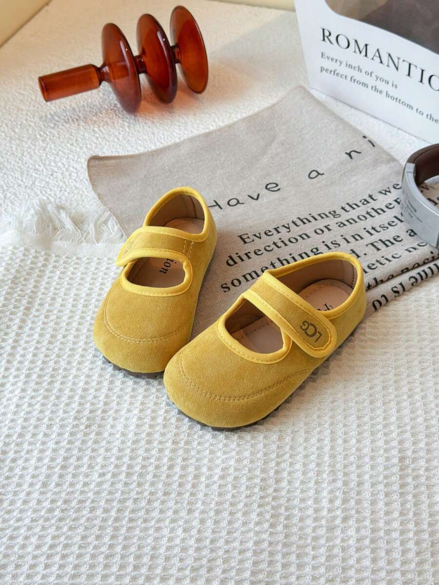 Children's Solid Color Mary Jane Shoes, Vintage Casual Flat Slip-On, Cute Princess Style, Suitable For Daily Wear - Yellow - View 1
