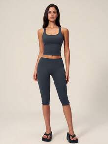 TimeOff Women's One Set Solid Color U-Neck Square Neck Racerback Tank Top And Side Slit Mid-Length Shorts Sports Set - Grey - View 6