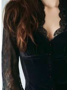 Autumn Black Velvet & Contrast Lace High-End Fashionable Unique Blouse For Women Back To School - Black - View 3