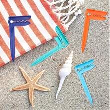 4pcs Outdoor Beach Towel Clips - Securely Hold Towels And Sheets, For Camping And Beach Trips - Multicolor - View 3