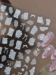 1片5D復古蕾絲紗布布料線條白色蝴蝶結花簇珍珠時尚黏貼式美甲飾品指尖美甲貼紙 - 彩色 - 查看 5