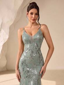 XUCTHHC Sexy V-Neck Spaghetti Strap Sequin Contrast Mesh Mermaid Hem Party Dress, Elegant Evening Gown. Fall Wedding - Mint Green - View 2