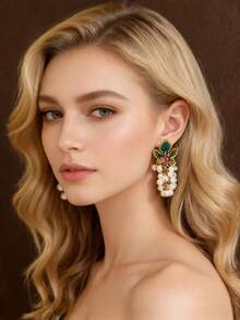 1 Pair French Vintage Enamel Green Leaf Pearl Grape Tassel Earrings, Luxury Colorful Rhinestone Long Dangle Earrings, European Court Style Banquet Dress Accessory - Multicolor - View 3
