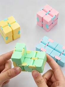 1pc Macaron Puzzle Stress Relief Cube, 2x2 Infinite Cube, Infinite Cube Fingertip Toy, Creative Stress Relief Finger Game, Cute Mini Unique Gadget, Relieve Anxiety, Pass Time Prop - Macarons In Multiple Colors - View 2