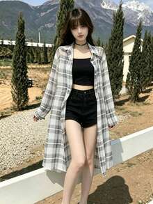 1件女款紫色格紋長袖襯衫，適合疊穿與秋季穿搭，休閒寬鬆外套上衣 - 白色 - 查看 3