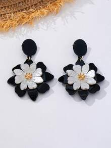 1 Pair Fashion Elegant Vacation Style Acrylic Flower Pendant Earrings Suitable For Women Daily And Party Wear - Black - View 5