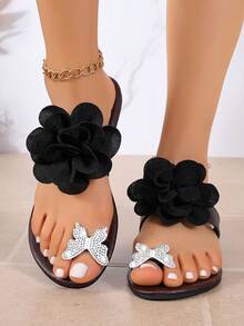 Women's 3D Flower Toe-Post Sandals, Flat Rhinestone Butterfly Pattern Flip Flops, Summer Vacation Beach Casual Sandals - Black - View 4