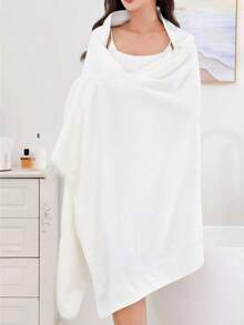 1pc Oversized Bath Towel Solid Color Coral Fleece Soft Absorbent Warm Bathroom Shower Travel Hotel Gift - White - View 2