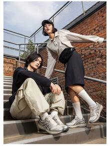 Asics Women Casual Athletic Shoes - 白色/銀灰色 - 查看 3