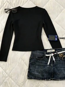 ENGU CO. Back To School Y2K Grunge Long Sleeve Crop Top, Front Ruched Double Zipper Cross Decor Slim Fitted Casual Shirt - Black - View 2