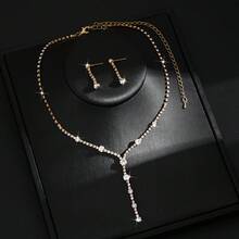 珠寶套組 極簡風水鑽女款耳環與項鍊 3件組 婚禮飾品 銀色鍍層項鍊 - 金色 - 查看 5