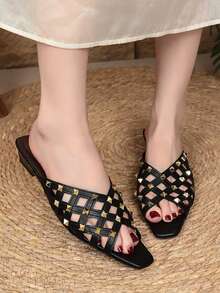 Women's Mesh Rivet Square Toe Flat Slide Sandals, Hollow Toe Closed Mule Slippers, Punk Cool Slouchy Slides, Summer Commute Streetwear Versatile Niche Slimming Casual Closed Toe Sandals - Black - View 4