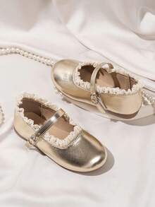 Girls' Gold Mary Jane Shoes With Lace Ruffle Trim, Adjustable Buckle, Soft Sole, Non-Slip Princess Dress Shoes, Fashionable Comfortable All-Season Flat Shoes For Weddings, Parties, And Daily Wear - Gold - View 4