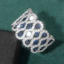 Light Luxury Eye-Catching Blue & White Color-Block Synthetic Zirconia Women's Ring, Unique Artistic Hollow Craft Design, Exquisite And Eye-Catching; Suitable For Weddings, Engagements, Formal Dinners And Other Occasions, Atmosphere Banquet Jewelry, Versatile Gift - Silver - View 9