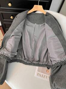 Jaket Wol Pendek Abu-abu Wanita GMFP, Dengan Kantong Resleting, Lengan Panjang, Kerah Bulat, Cocok Untuk Dipakai di Musim Gugur/Musim Dingin. - Grey - View 11
