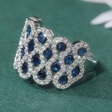 Light Luxury Eye-Catching Blue & White Color-Block Synthetic Zirconia Women's Ring, Unique Artistic Hollow Craft Design, Exquisite And Eye-Catching; Suitable For Weddings, Engagements, Formal Dinners And Other Occasions, Atmosphere Banquet Jewelry, Versatile Gift - Silver - View 3