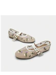 1 Pair Elegant Embroidered Flat Shoes For Outdoor Office Summer - Beige - View 7