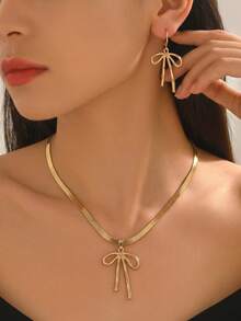 2pcs/Set Autumn/Winter Elegant Bow Necklace & Stud Earrings Jewelry Set For Women, Vintage Bohemian Minimalist French Chic Style, Flat Snake Chain With Bow Pendant, Necklace & Earrings Set, Suitable For Daily Wear, Party, Gathering, Middle Eastern Style, Wedding Season, Gentle Jewelry Set, Holiday Gift - Golden - View 4