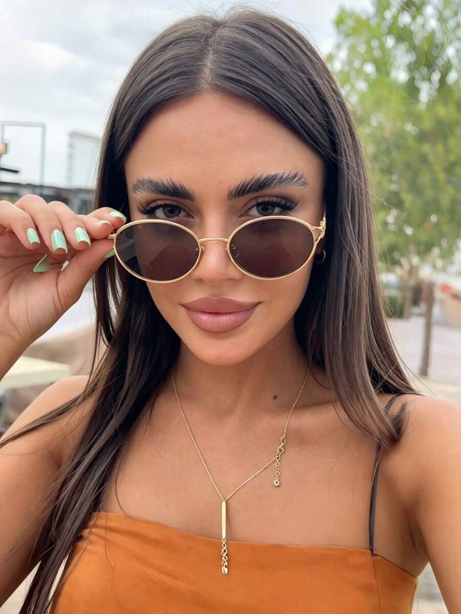 1pc Women's Round Colored Retro Glasses, Suitable For Carnival Parties, Tropical Beach Vacations, Bars, Clubs, Outdoor Activities, Fits Various Face Shapes, Essential Beach, Outdoor, Travel Accessory For Summer