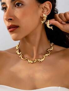 Conjunto de collar de delfín dorado