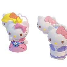 SANRIO 1件/3件/8件 Hello Kitty 換裝日記盲盒公仔娃娃，可愛桌面裝飾禮物 - 彩色 - 查看 6