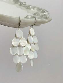 1 Pair Fashion Water Drop Shell Tassel Earrings, High-End Beach Vacation Accessories - Gold - View 3