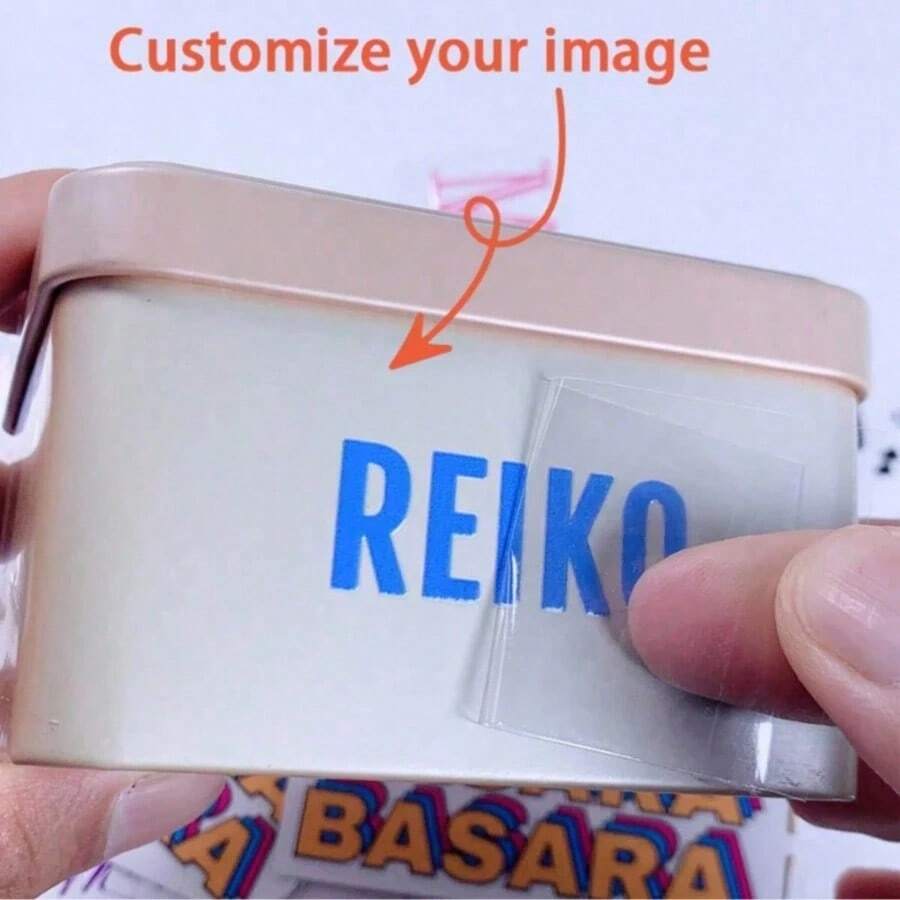 Stiker Transfer UV Nama Kristal Personalisasi Berbagai Ukuran, Tahan Air, Cocok untuk Pelabelan Barang Pribadi, Botol Air, Peralatan Makan, Perlengkapan Minum, Tas, Alat Tulis, Hadiah Personalisasi, Perlengkapan Sekolah.